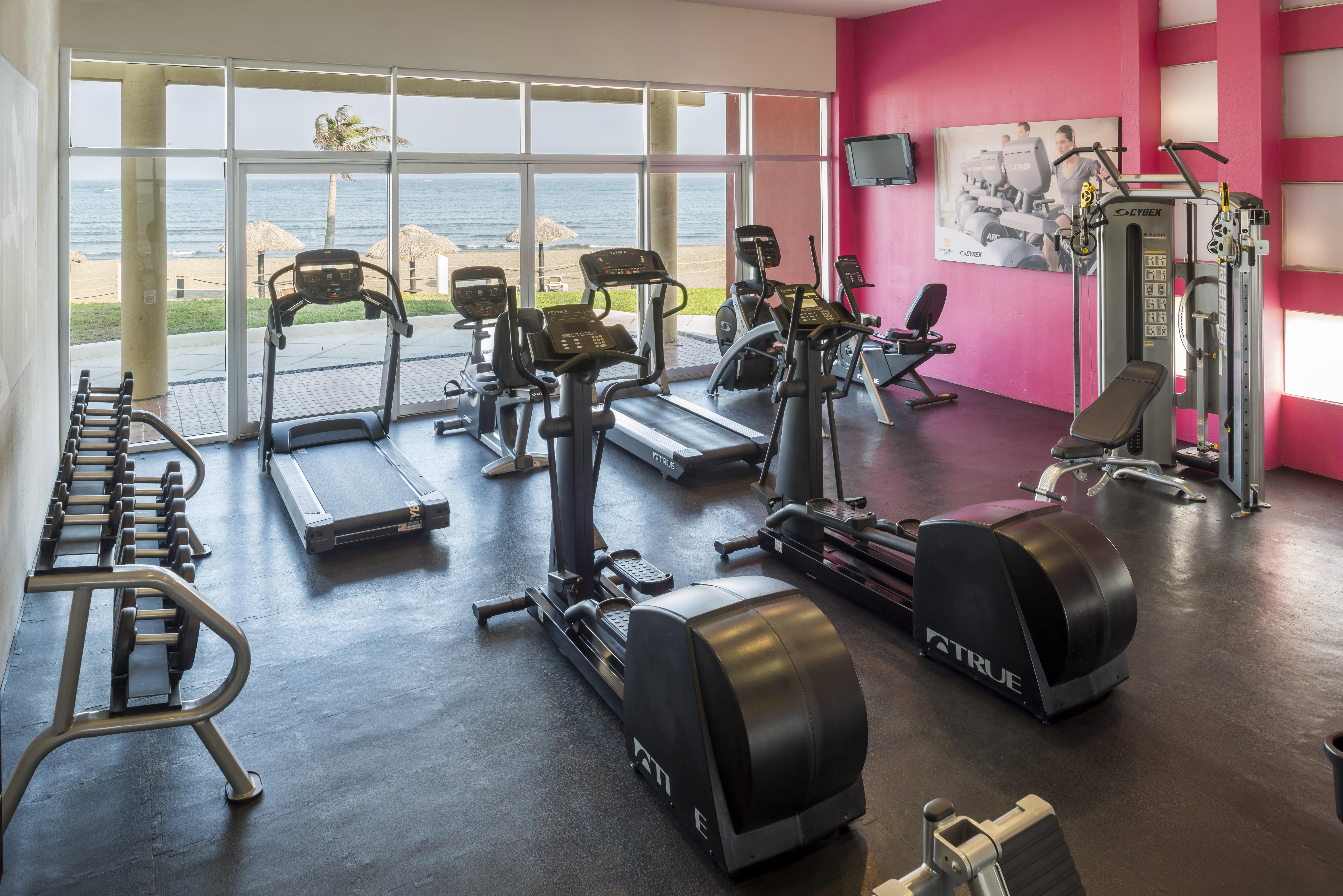 Camino Real Veracruz Exteriér fotografie The gym at the hotel